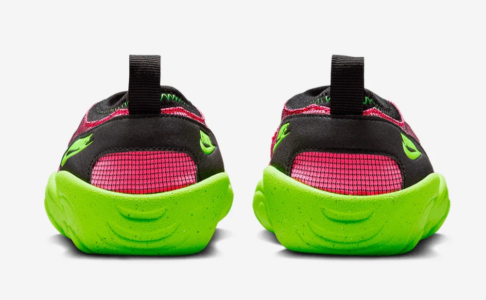 Nike Aqua Turf "Hyper Pink"