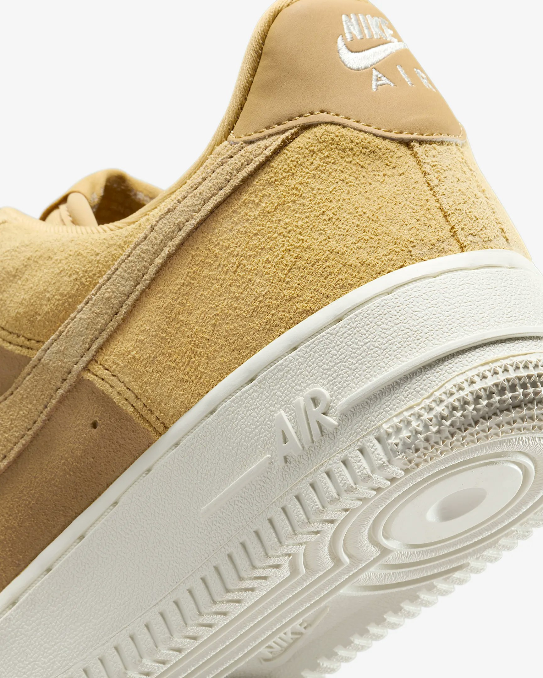 Nike Air Force 1 '07 "Club Gold"