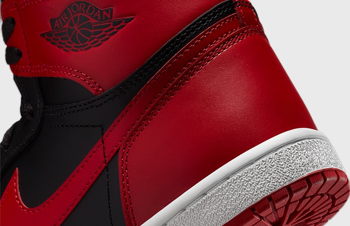 Air Jordan 1 High ’85 "Bred"