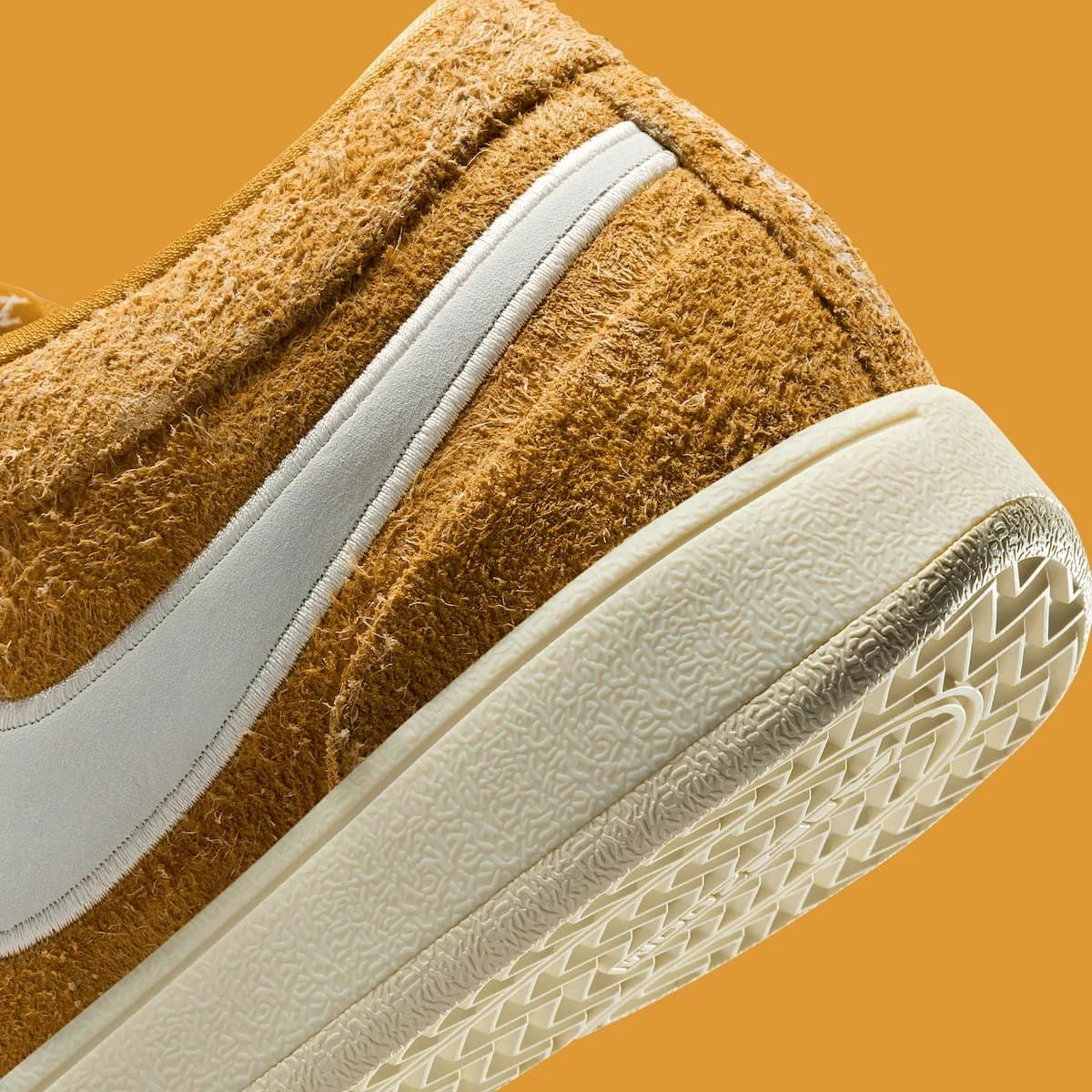 Chevrolet x Nike Book 1 "Dark Gold Leaf"