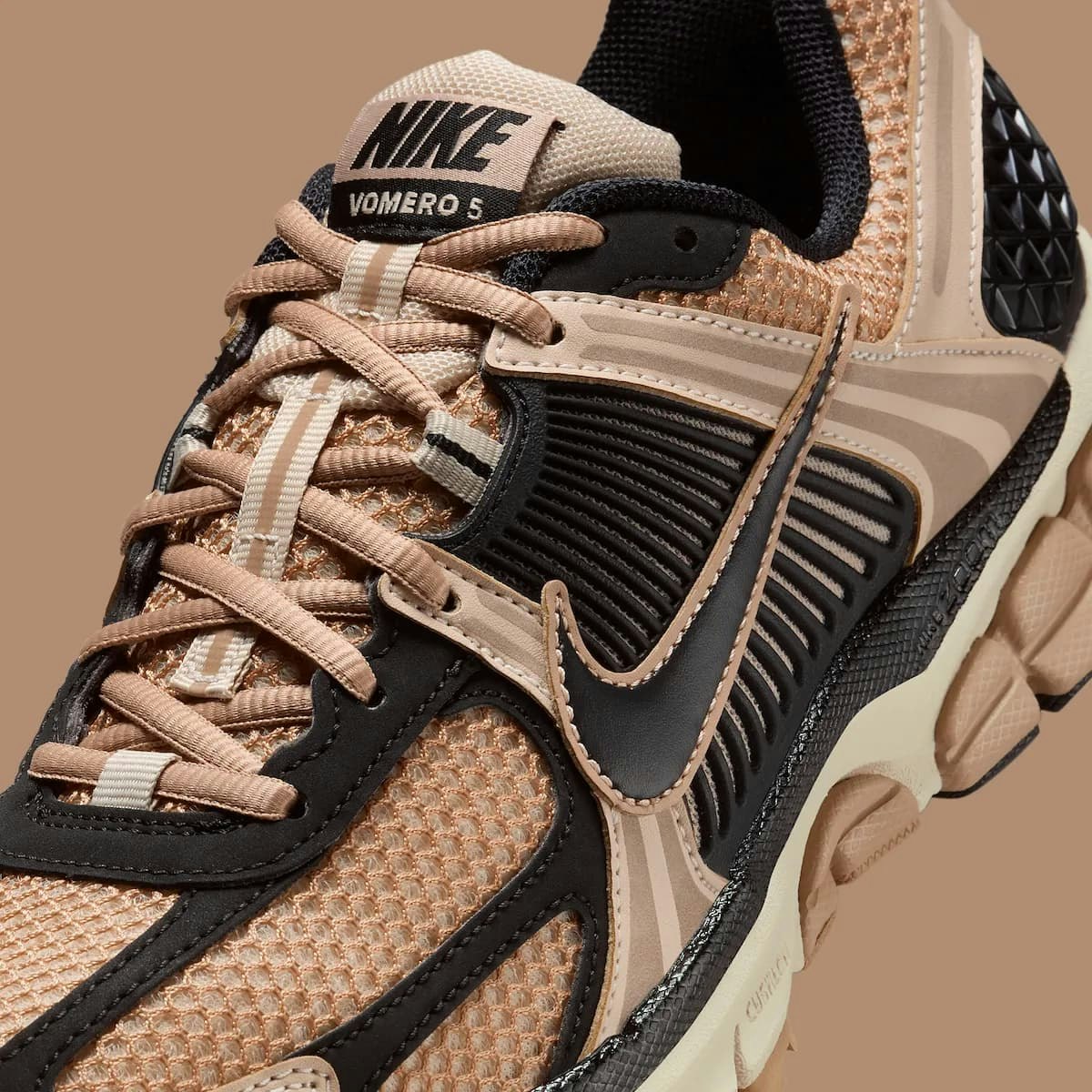 Nike Zoom Vomero 5 "Sanddrift"
