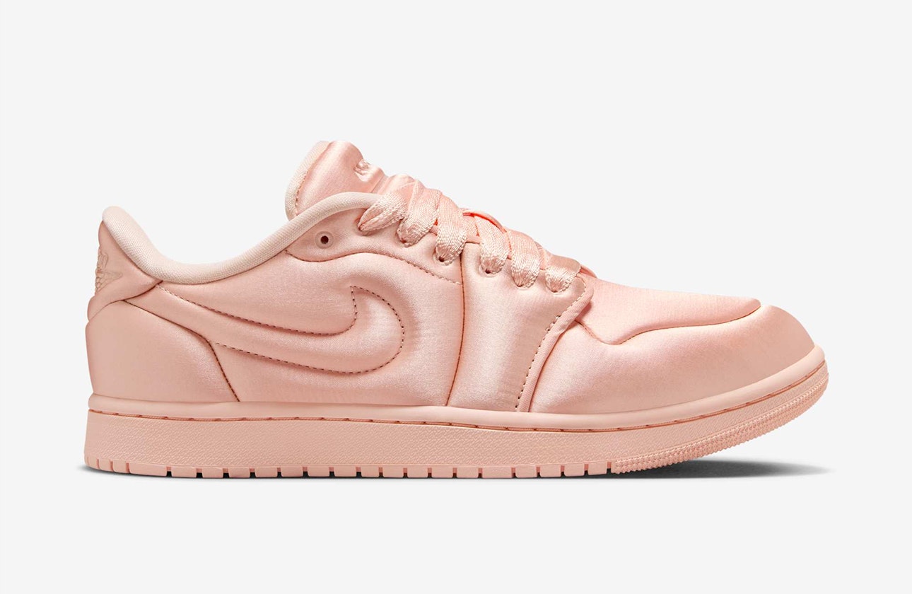 Air Jordan 1 Low MM "Washed Coral"