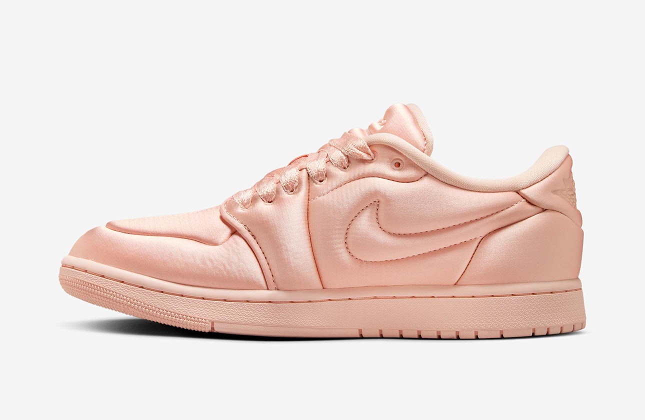 Air Jordan 1 Low MM "Washed Coral"