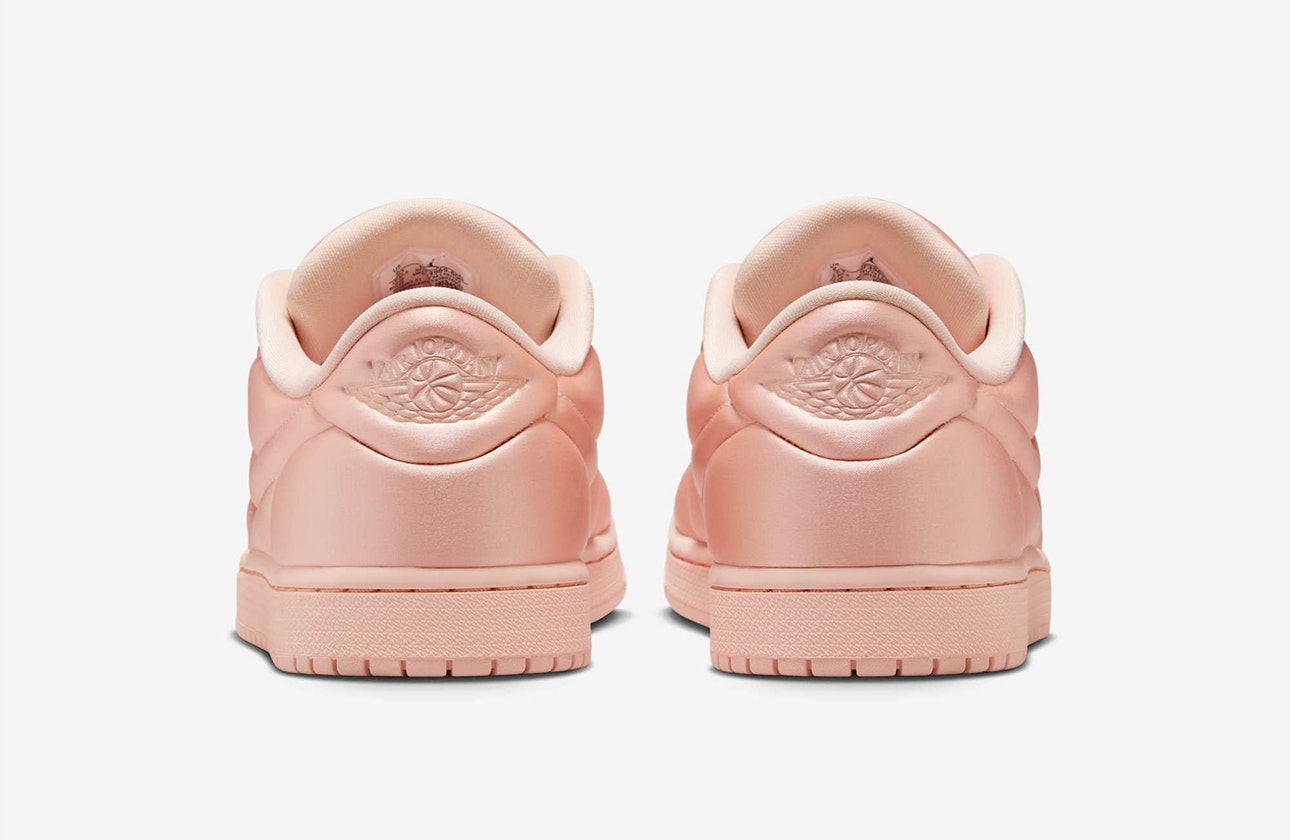 Air Jordan 1 Low MM "Washed Coral"
