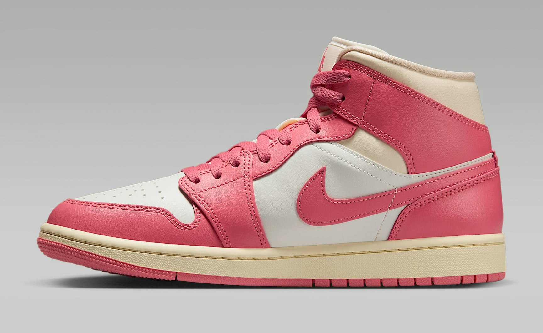 Air Jordan 1 Mid "Pink Salt"