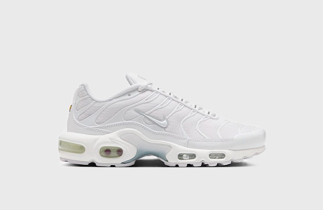 Nike Air Max Plus "Triple White" Nike Air Max Plus "Triple White"