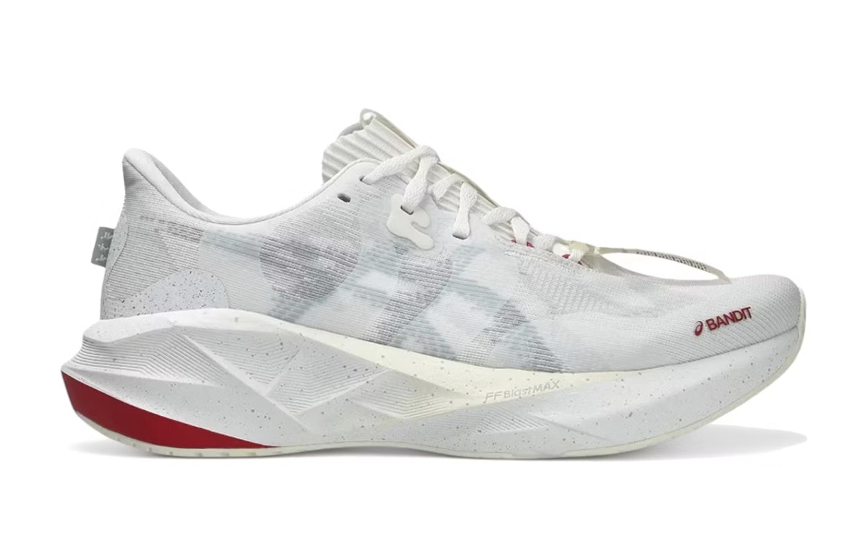 Bandit Running x Asics Novablast 5 "Petal Red"