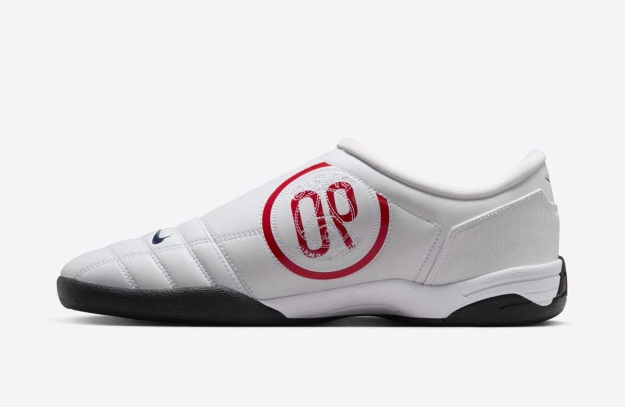 PSG x Nike Total 90 III "Challenge Red"