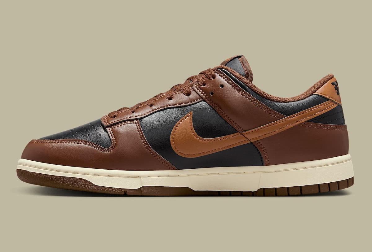 Nike Dunk Low "Brown Black"