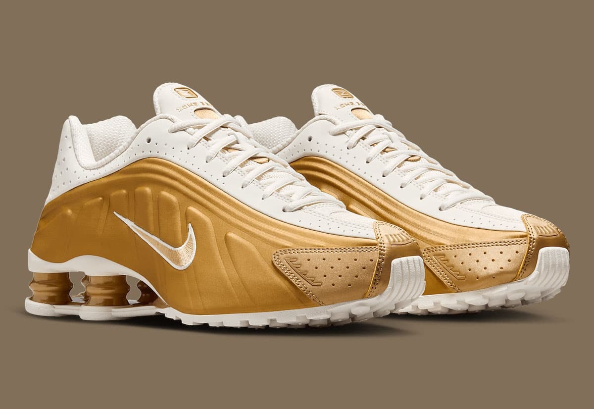 Nike Shox R4 "Metallic Gold"