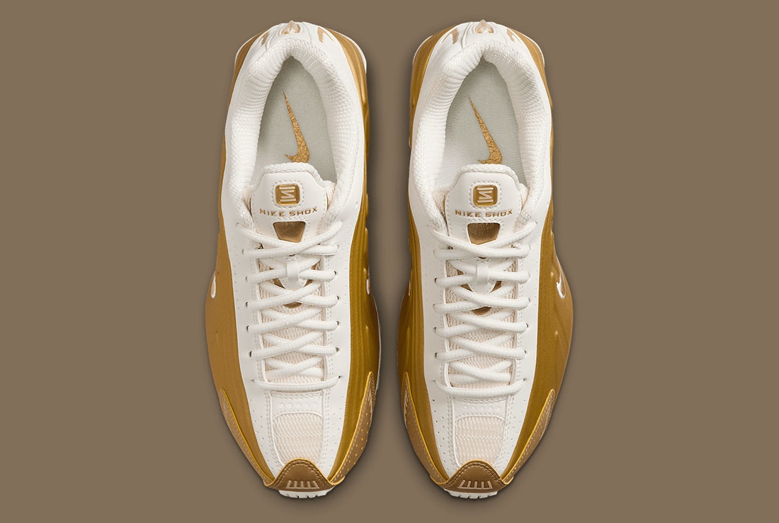 Nike Shox R4 "Metallic Gold"