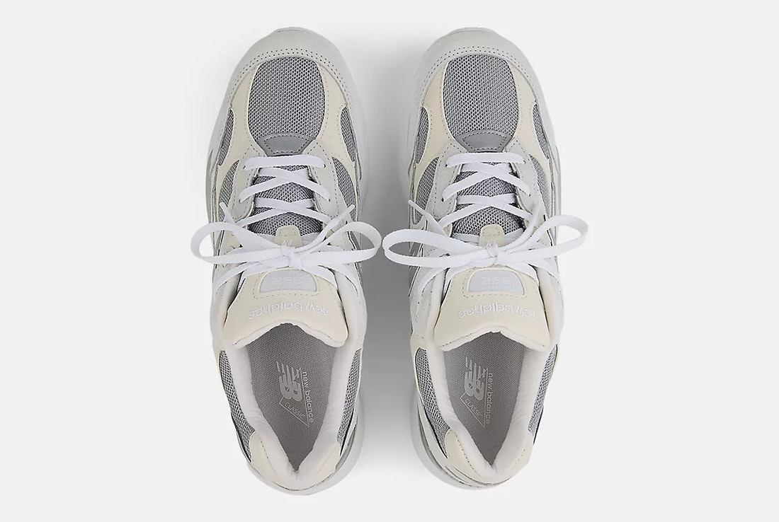 New Balance 992 "Made in USA" (Nimbus Cloud)