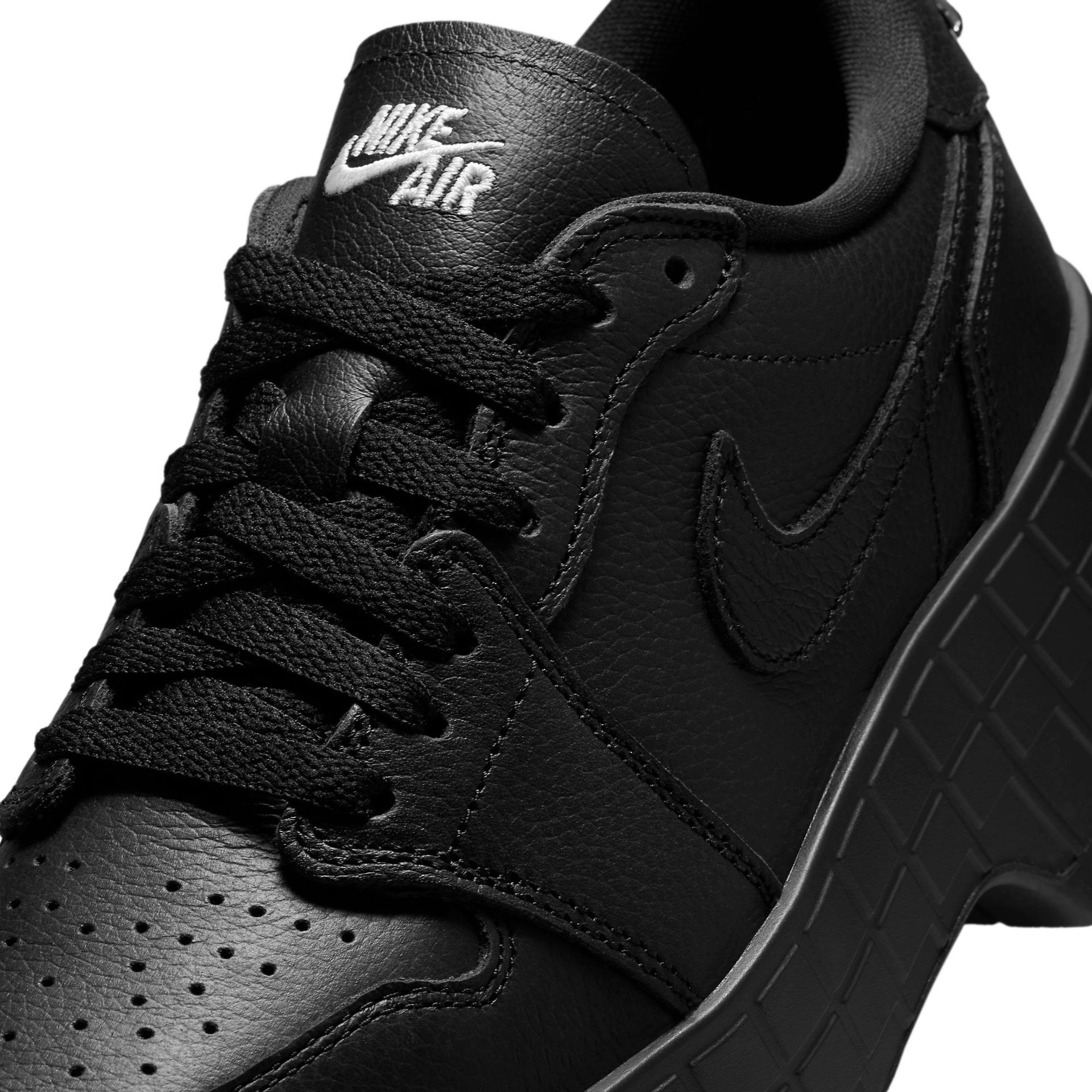 Air Jordan 1 Brooklyn Low "Triple Black"