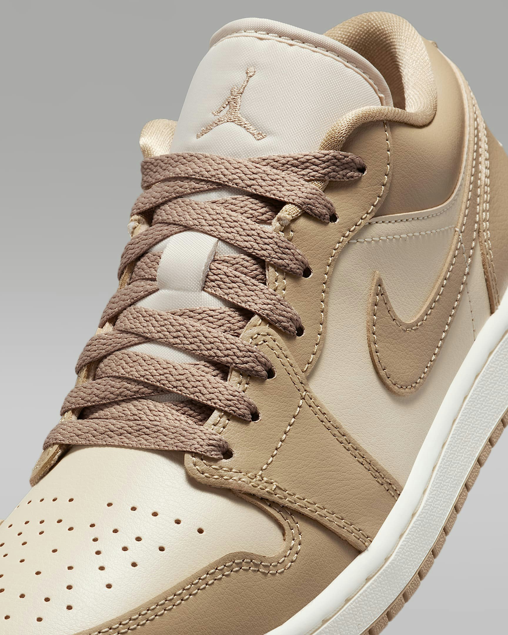 Air Jordan 1 Low "Rattan"