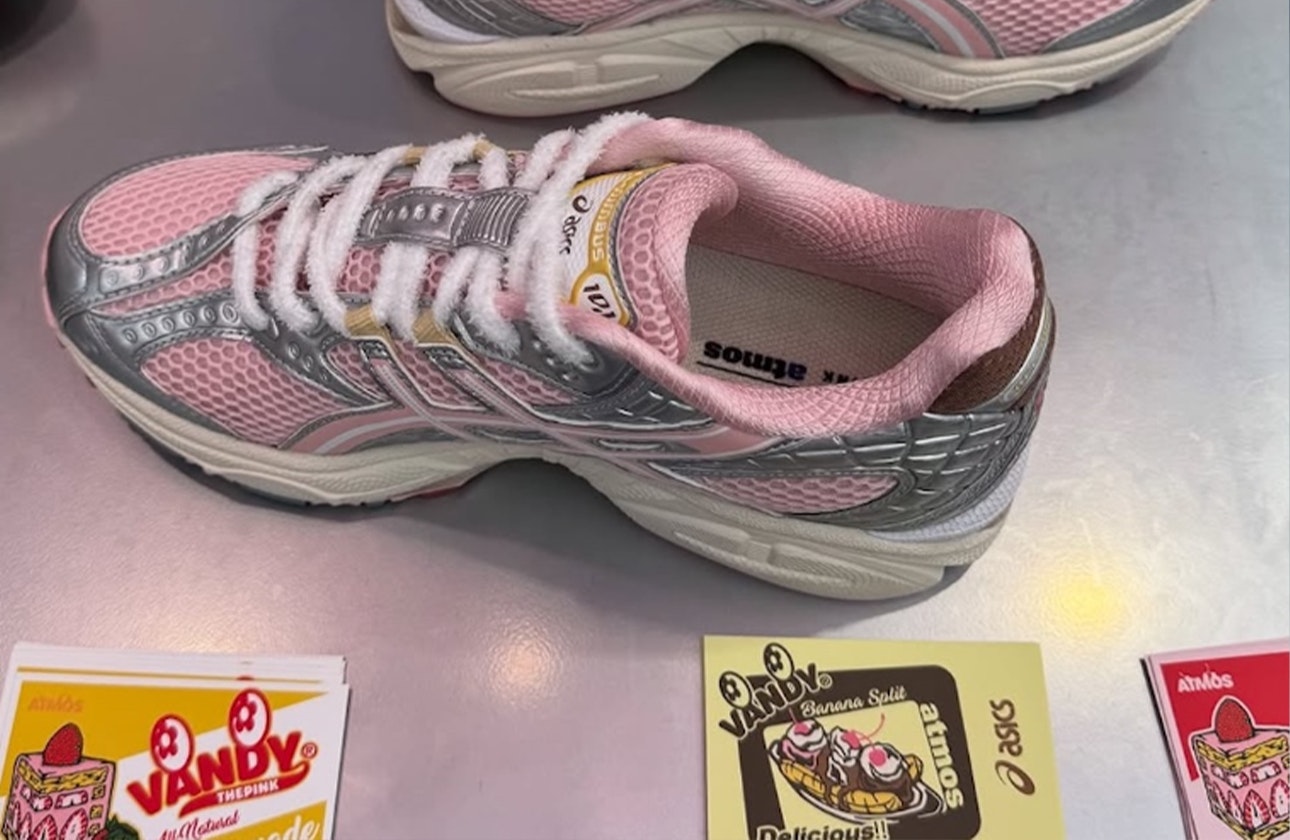 VANDYTHEPINK x atmos x Asics Gel-Nimbus 10.1 "Strawberry"