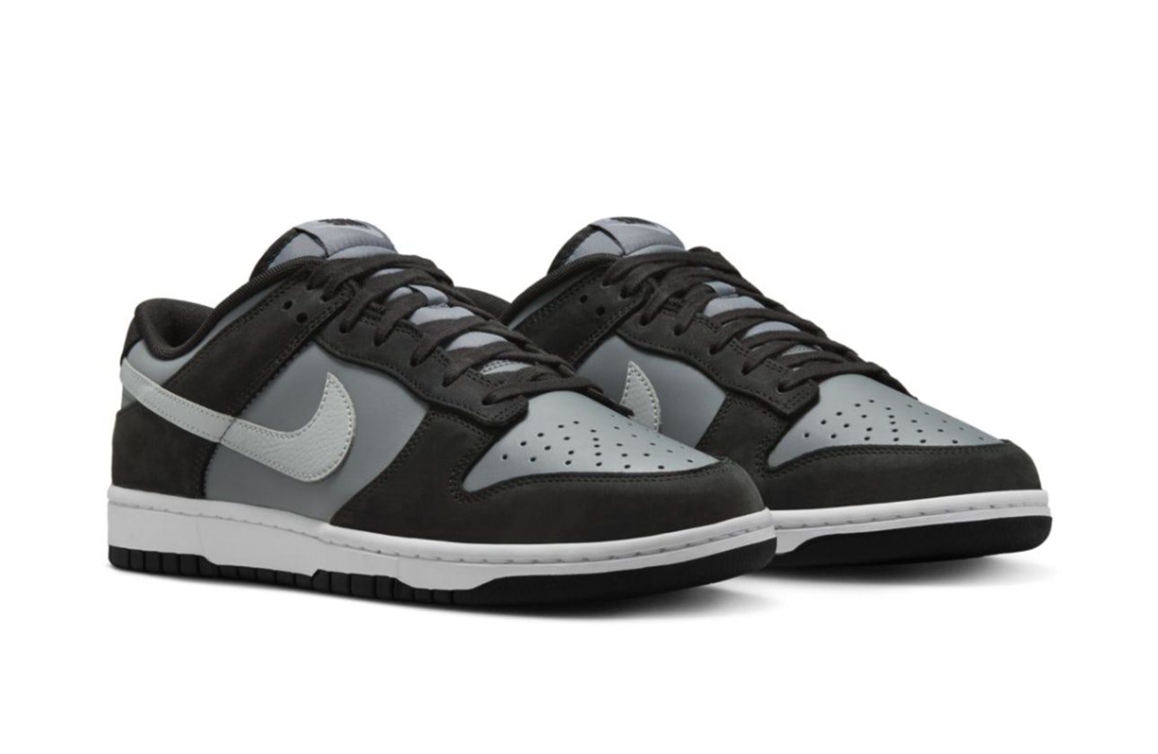 Nike Dunk Low "Suede Black"