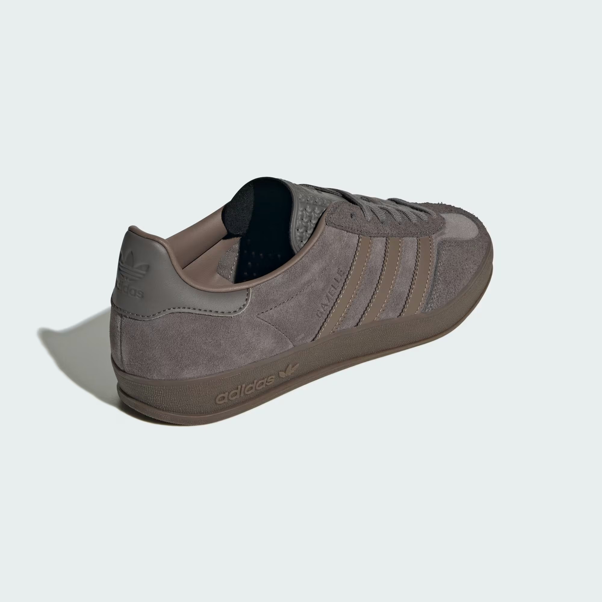 Journal Standard x adidas Gazelle Indoor "Charcoal"
