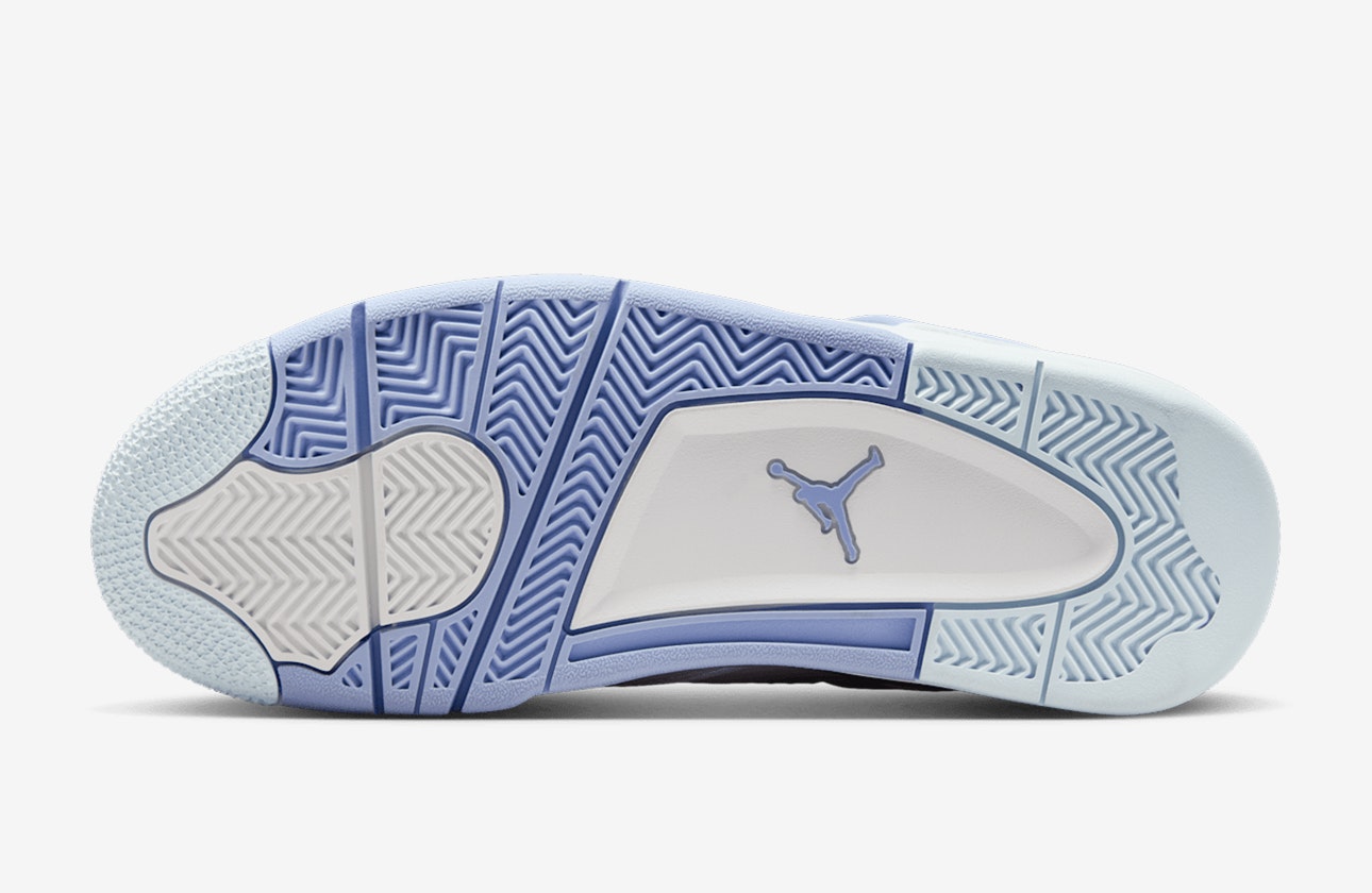 Air Jordan 4 Retro "Forget Me Not"