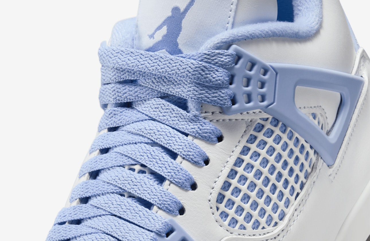 Air Jordan 4 Retro "Forget Me Not"