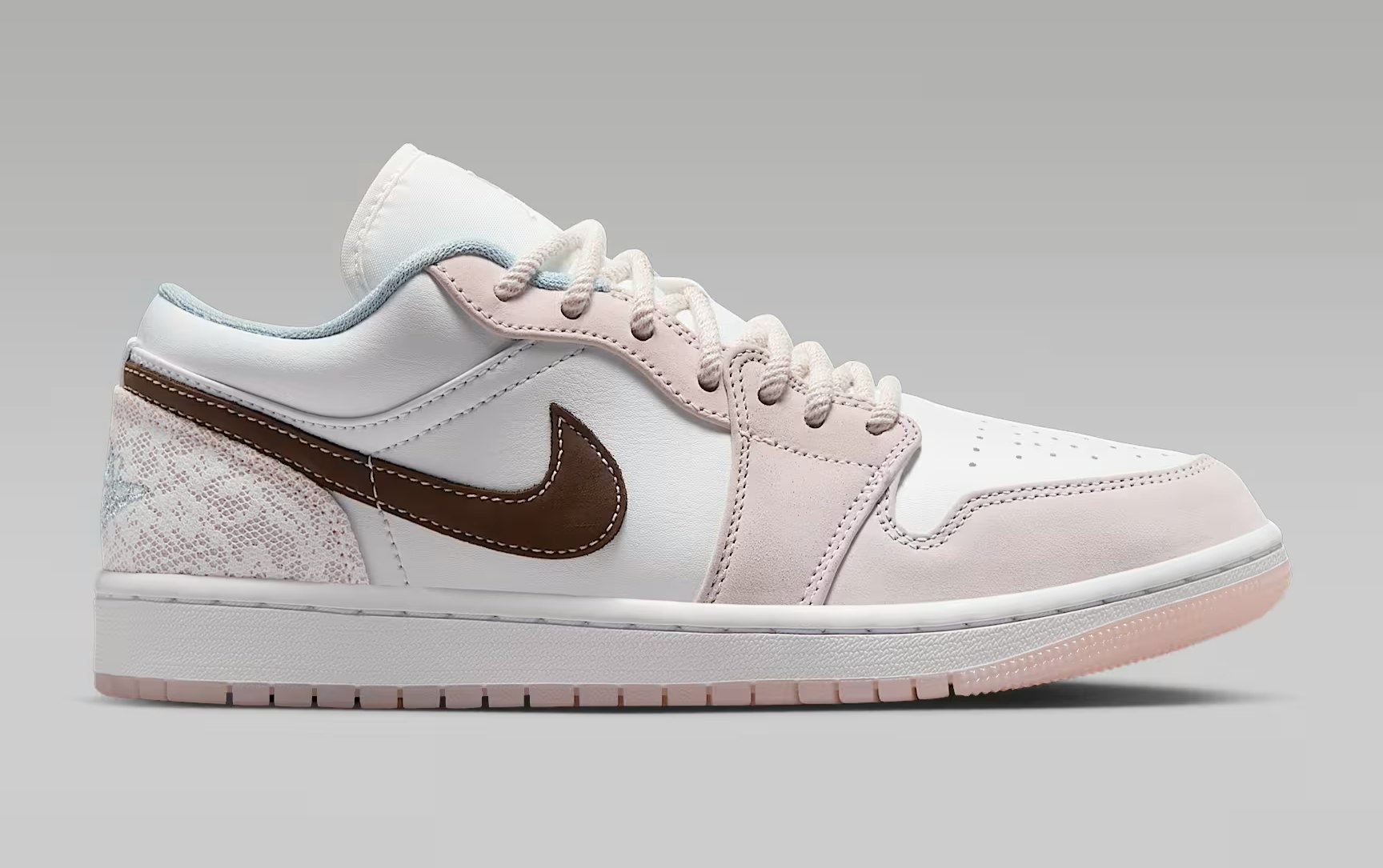 Air Jordan 1 Low "Coral Reef"