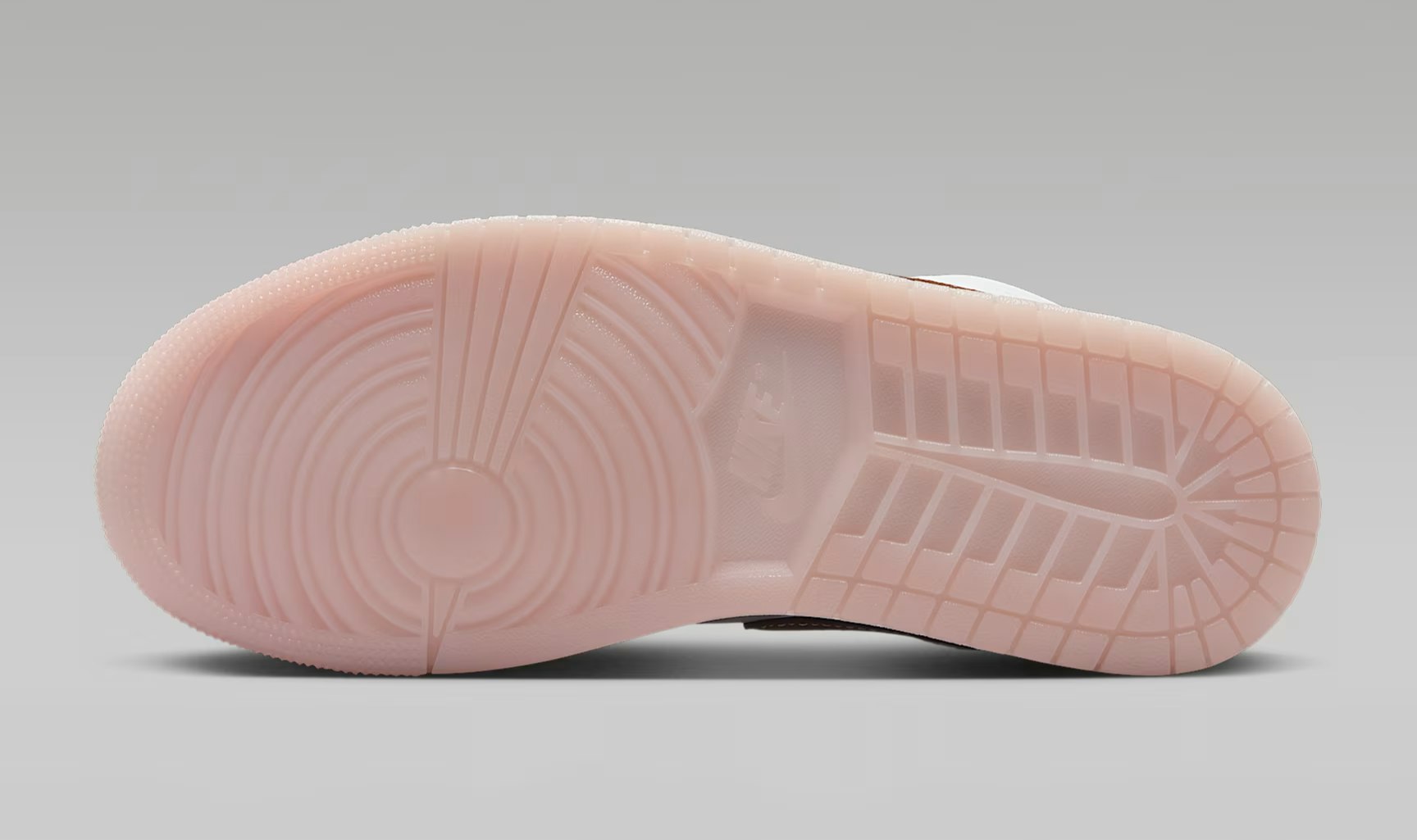 Air Jordan 1 Low "Coral Reef"
