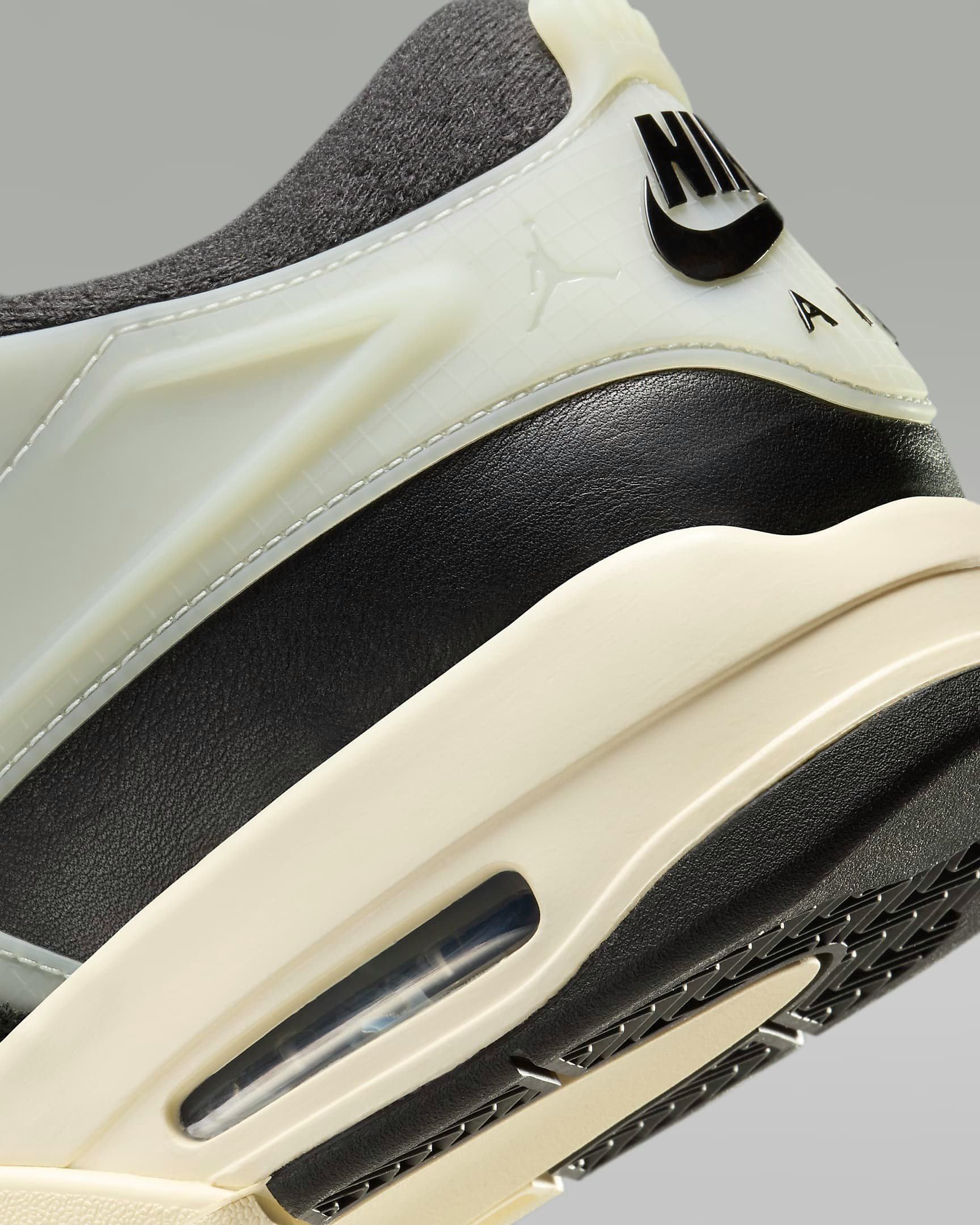Air Jordan 4 RM "Black Sail"