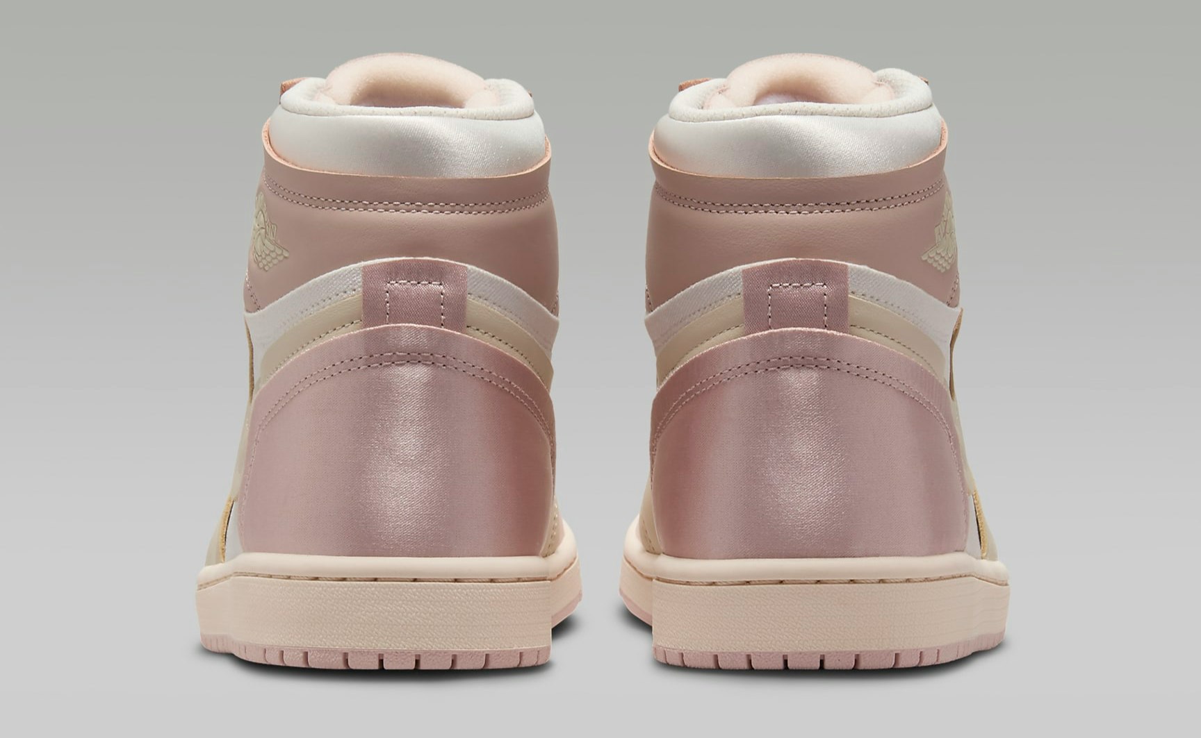 Air Jordan 1 MM High "Pink Oxford"