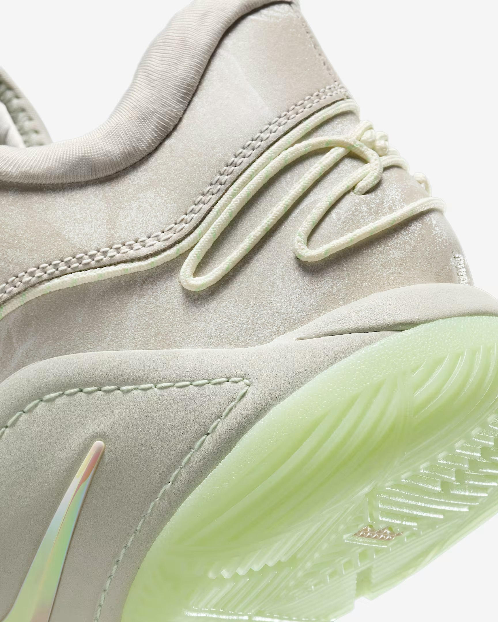 Nike LeBron 22 "Dunkman"