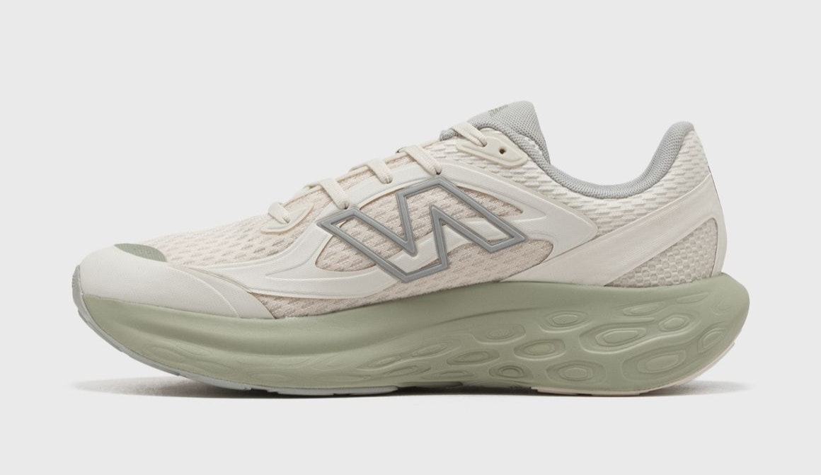 New Balance FF800 "Linen"