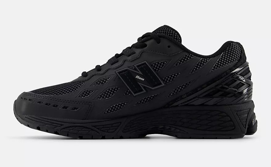 New Balance 1906W "Black Metallic"