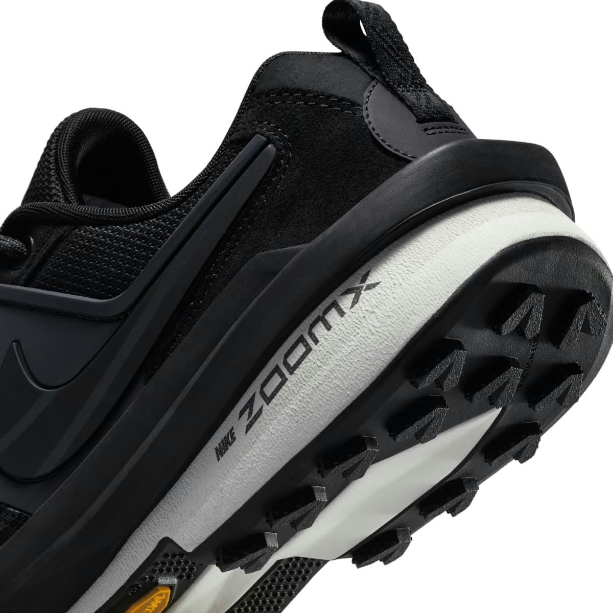 sacai x Nike Zegamadome SP