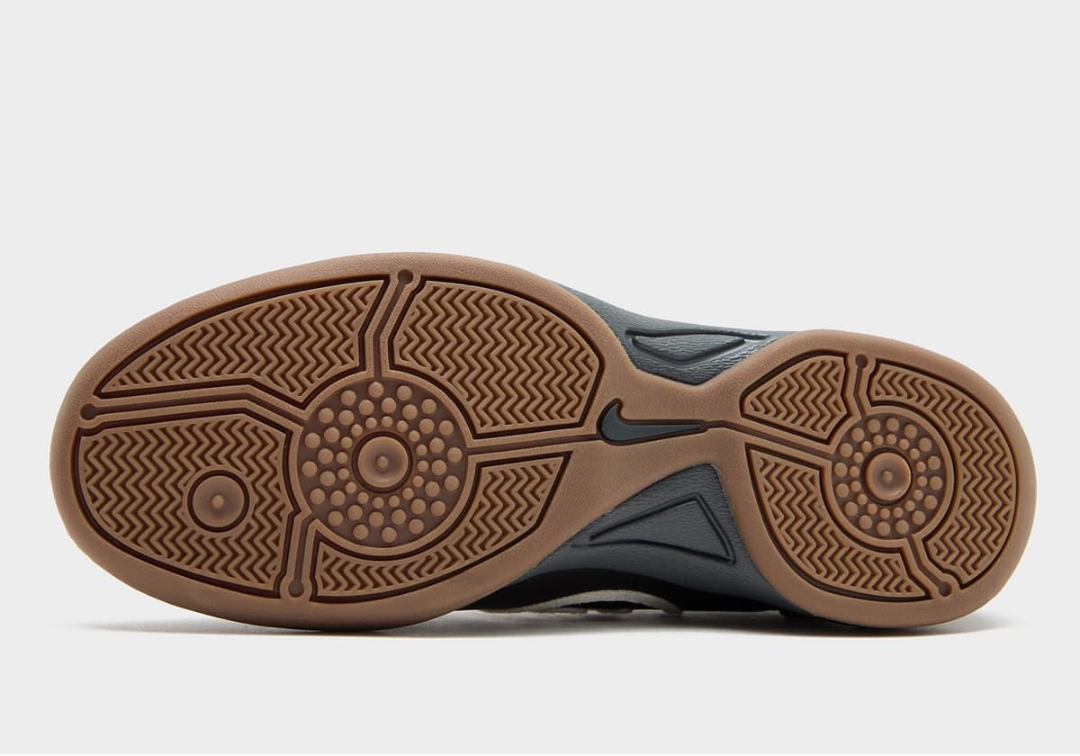 Nike Total 90 SE Black Gum