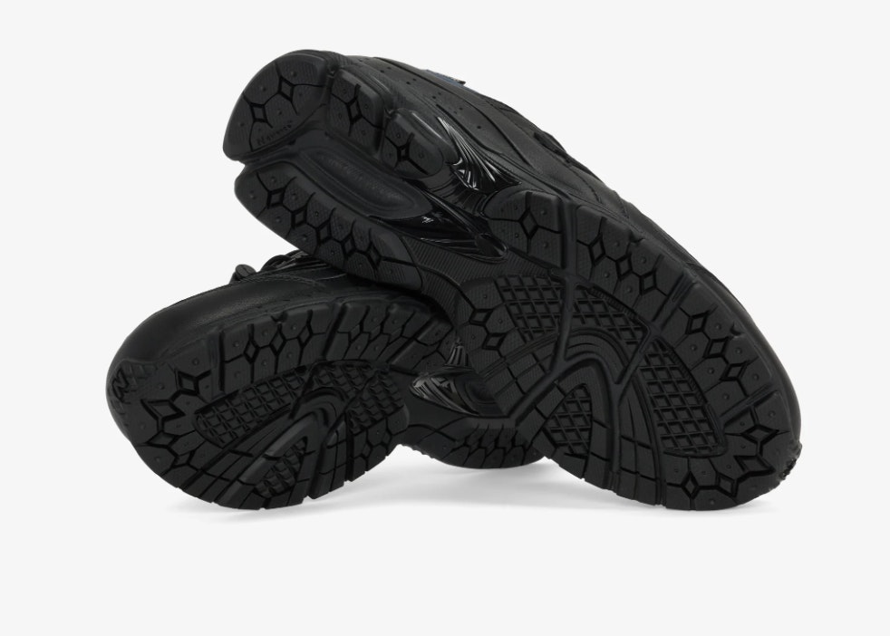 JJJJound x New Balance 2002R Gore-Tex "Black"