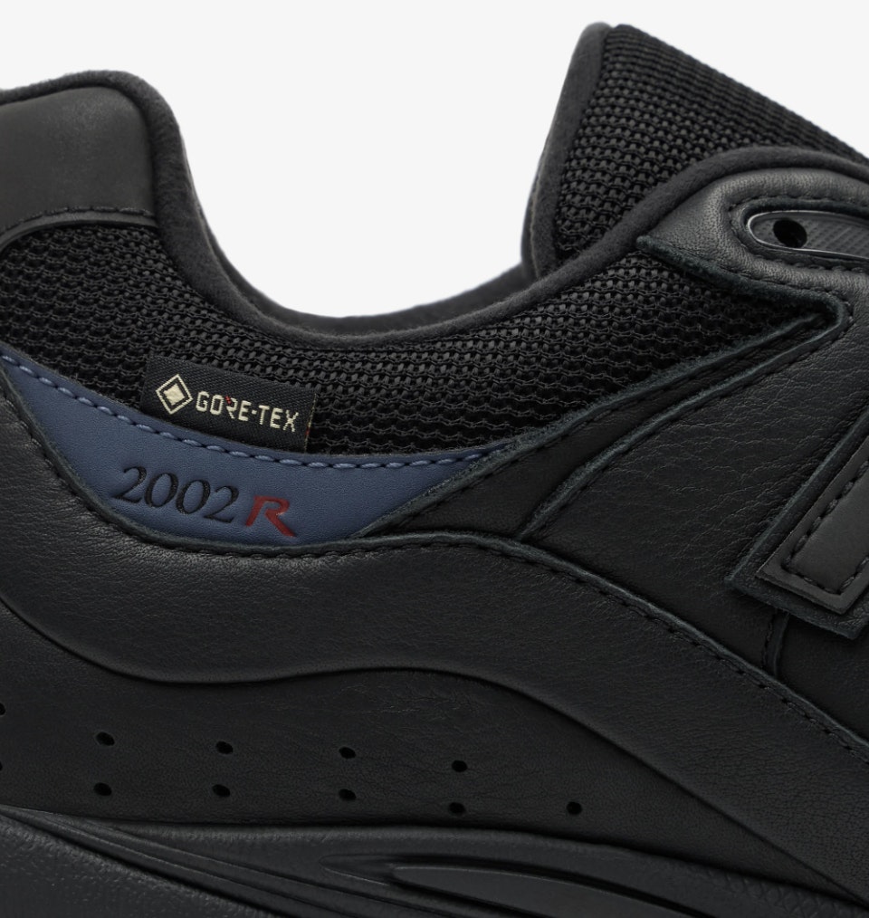 JJJJound x New Balance 2002R Gore-Tex "Black"
