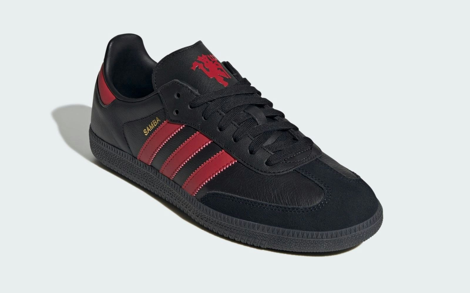 Manchester United x adidas Samba OG "Core Black"