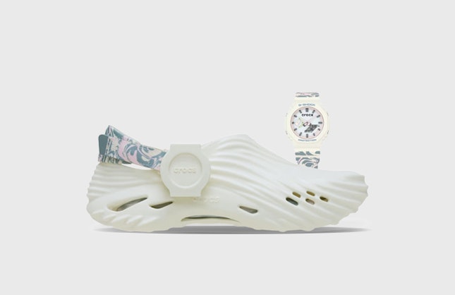 G-SHOCK x Crocs Echo Wave White Bundle