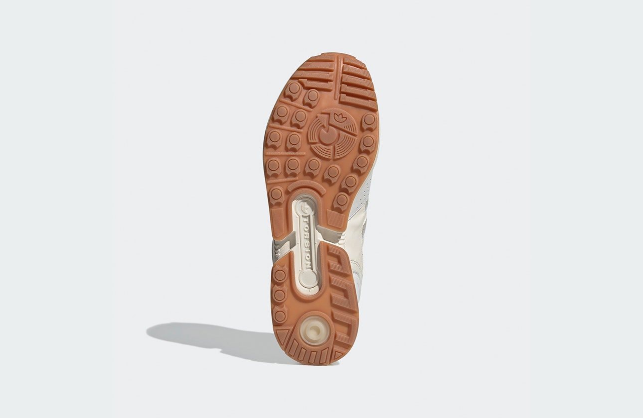 Highsnobiety x adidas ZX 8000 "Qualität"