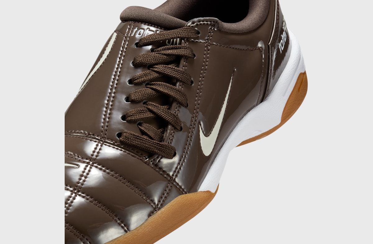 Nike Total 90 III Baroque Brown