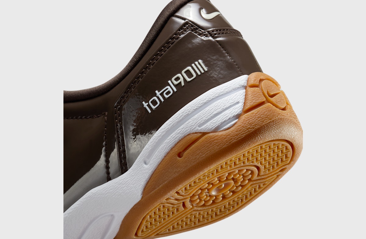 Nike Total 90 III Baroque Brown
