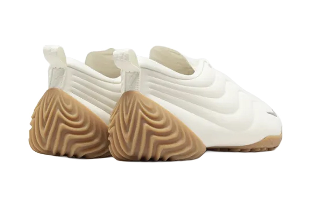 Nike Astra Ultra Sail Gum