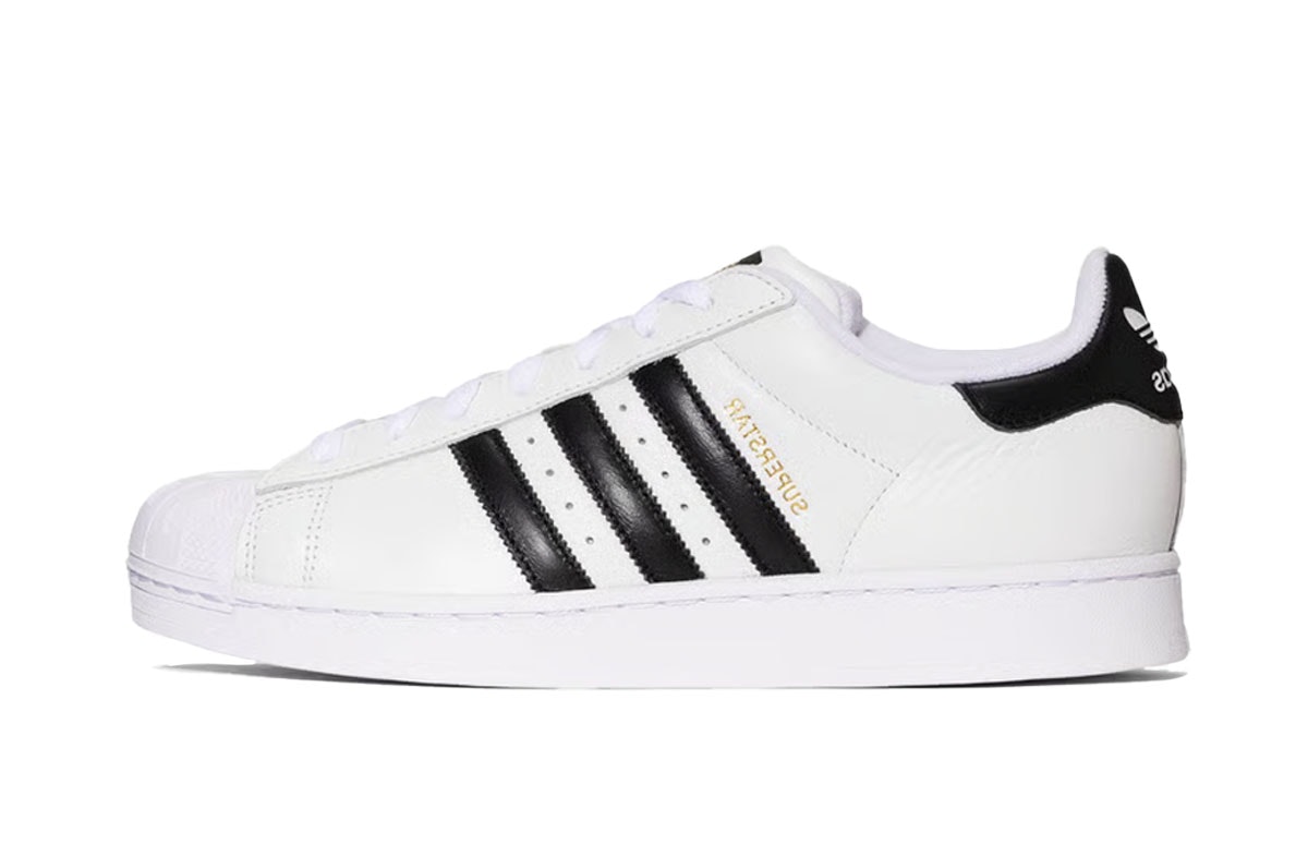BEAMS x adidas Superstar White