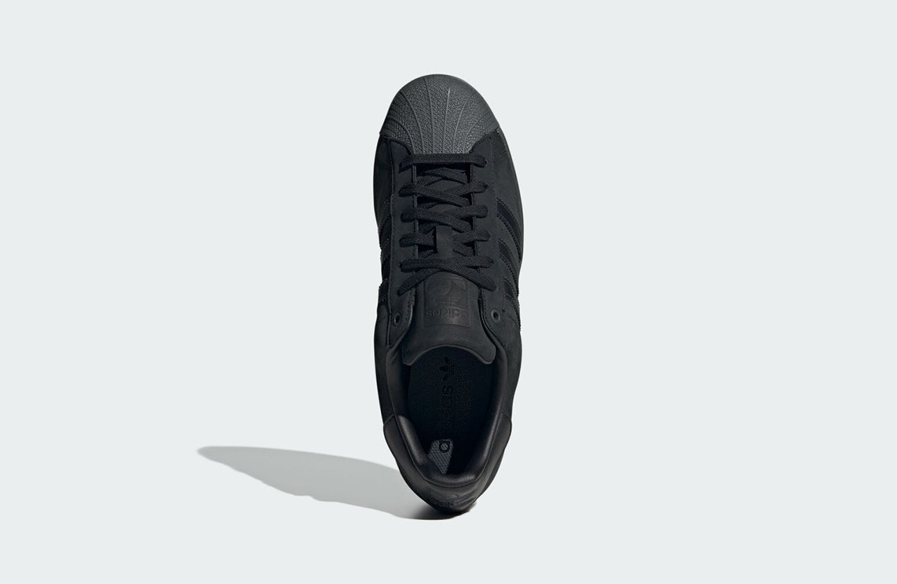 adidas Superstar "Carbon Black" 