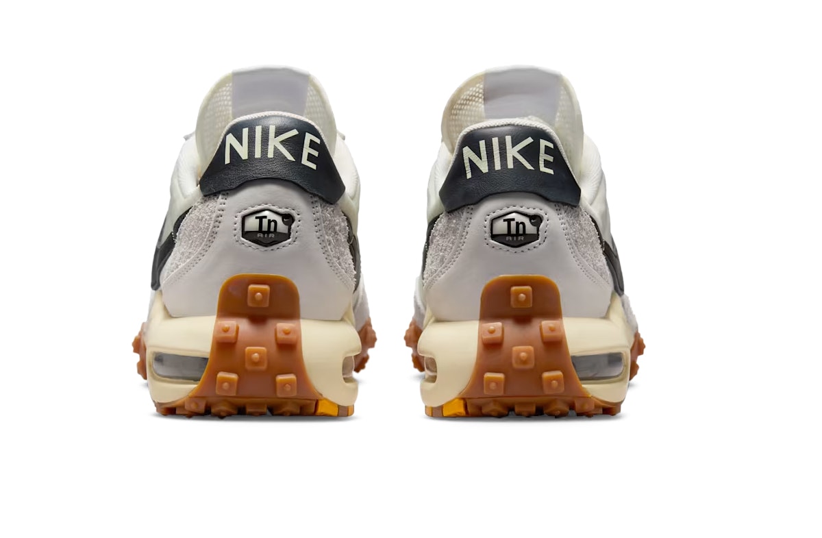 Nike Air Max Waffle Sail