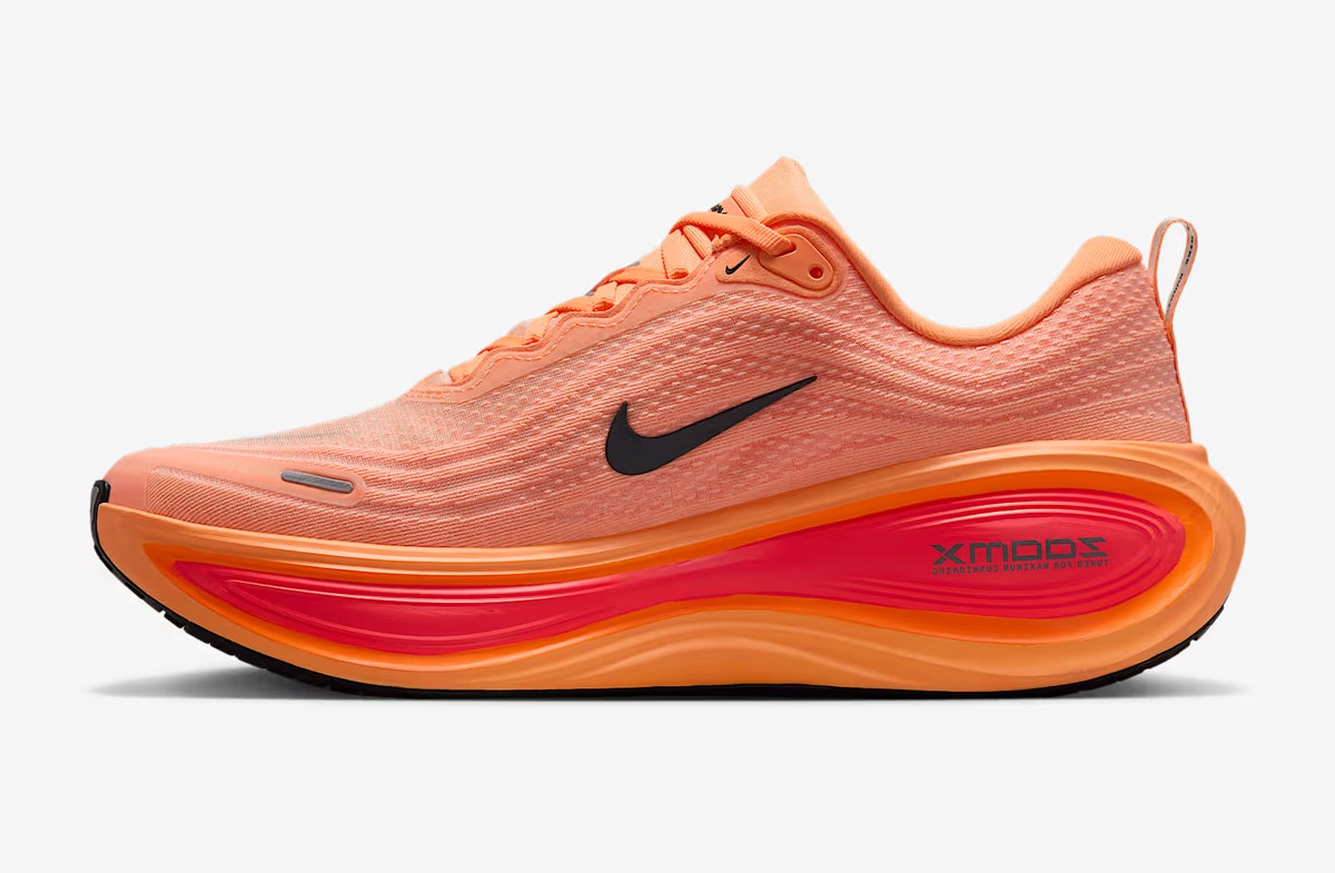 Nike Vomero Plus Hot Lava