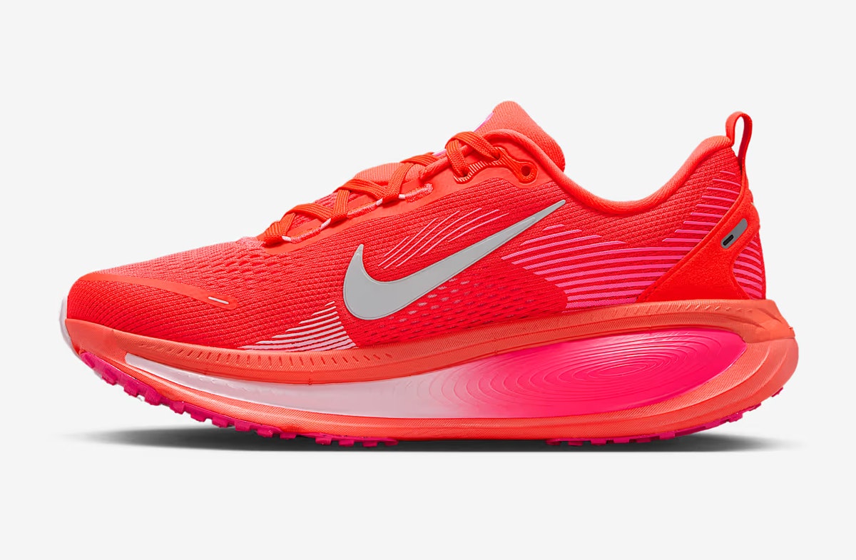 Nike Vomero 18 Hyper Pink