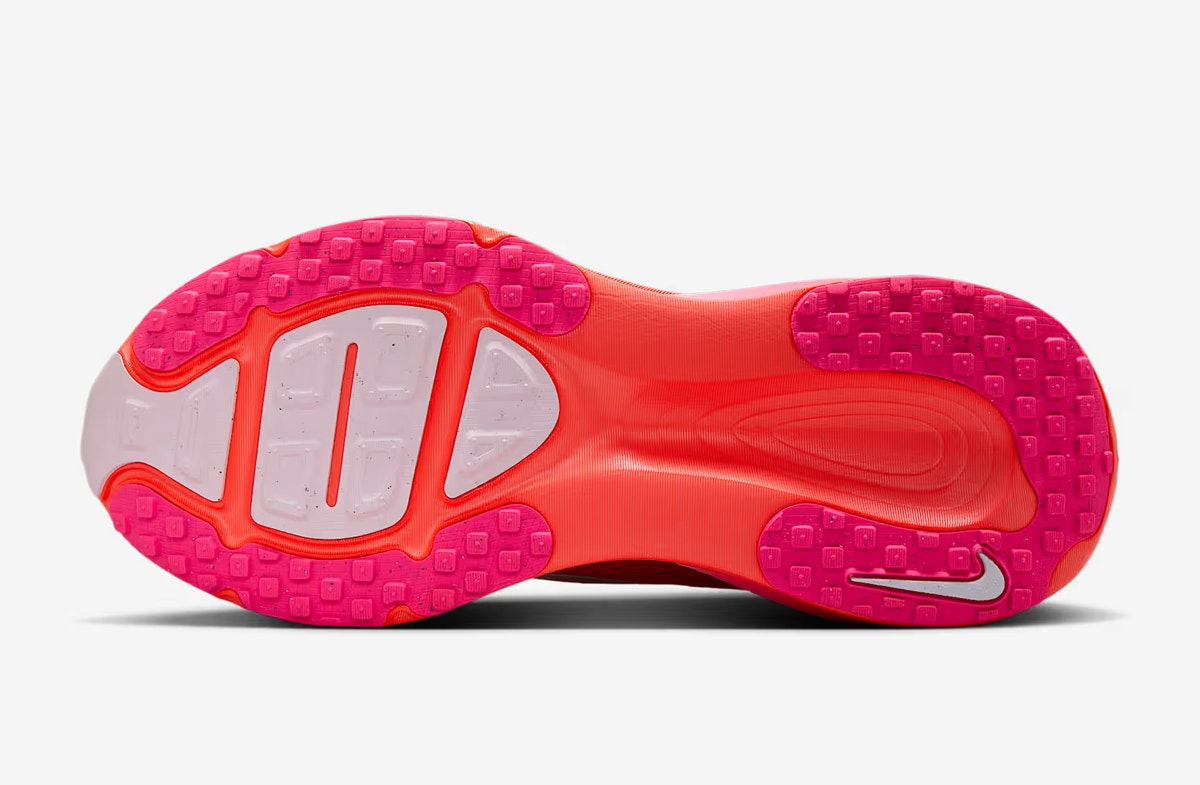 Nike Vomero 18 Hyper Pink