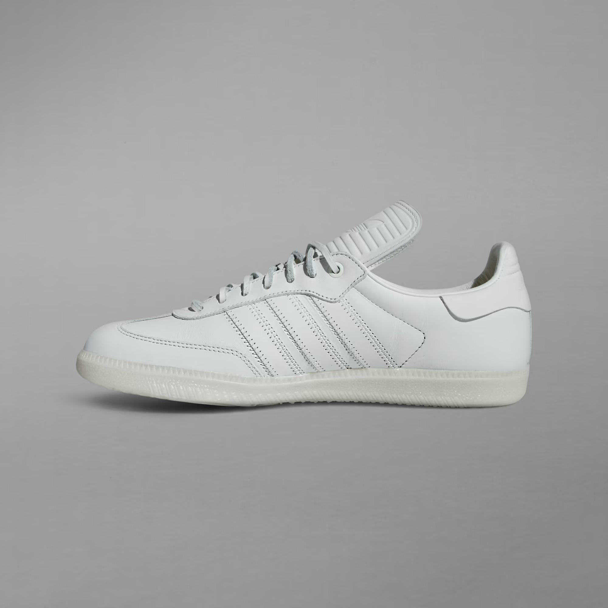 Pharrell Williams x adidas Samba "Humanrace" (Cloud White) Pharrell Williams x adidas Samba "Humanrace" (Cloud White)