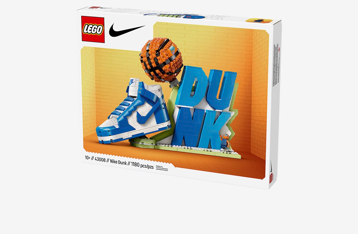 Lego x Nike Dunk Set