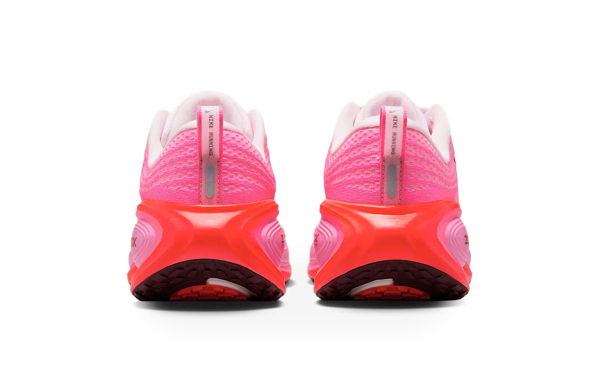 Nike Vomero Plus Hyper Pink