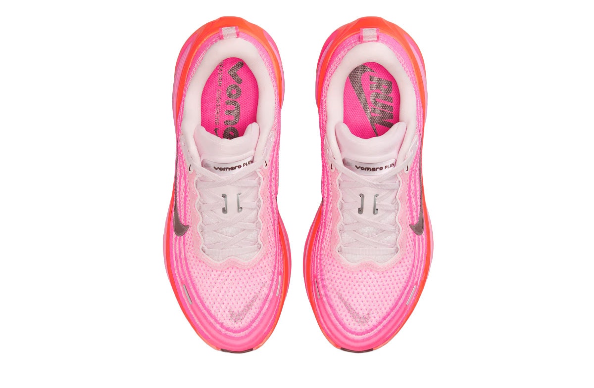 Nike Vomero Plus Hyper Pink